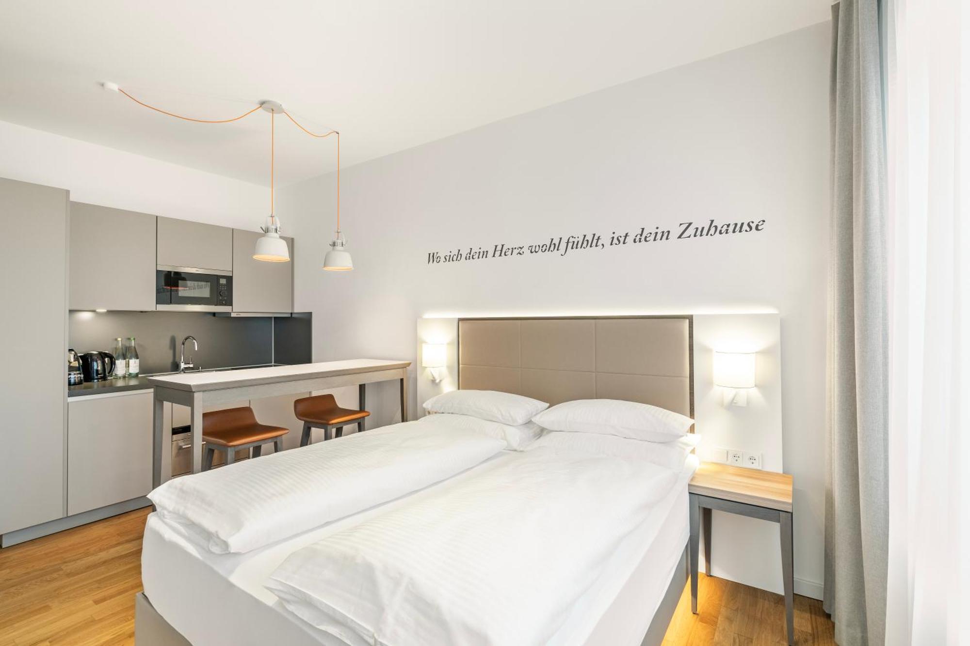 Highpark Berlin Am Potsdamer Platz Room photo